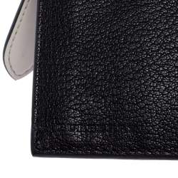 Pre Owned Burberry Black/White Leather Alwyn Zip Card Holder
