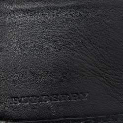Pre Owned Burberry Burgundy Leather International Bifold Wallet