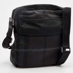 Pre Owned Burberry Black Smoke Check Nylon Messenger Bag