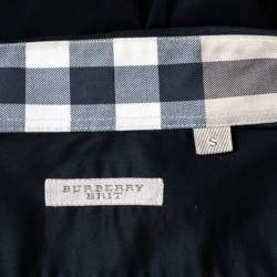 مملوكة مسبقًا قميص بربري قطن أسود تفاصيل كاروهات نوفا تشيك بأزرار أمامية مقاس صغير - سمول 