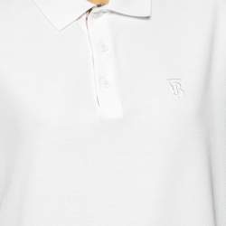 مملوكة مسبقًا تي شيرت بولو بربري  قطن بيكيه أبيض مطرز بشعار مقاس كبير جدًا - إكس لارج