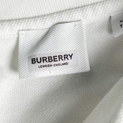 مملوكة مسبقًا تي شيرت بولو بربري  قطن بيكيه أبيض مطرز بشعار مقاس كبير جدًا - إكس لارج