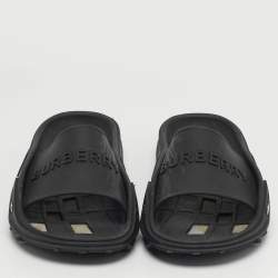 مملوكة مسبقًا Burberry Bucklow Size 45 Black Rubber Slippers