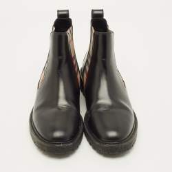 Pre Owned Burberry Allostock Size 40 Black Elastic and Leather Ankle Length Boots