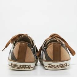 مملوكة مسبقًا Burberry Multicolor Check Canvas And Rubber Cap Toe Sneakers Size 44