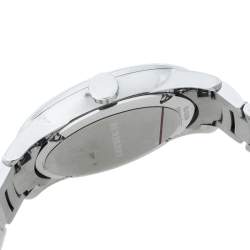 Pre Owned Burberry Silver Beige Stainless Steel Classic BU10004 Men's Wristwatch 40 mm