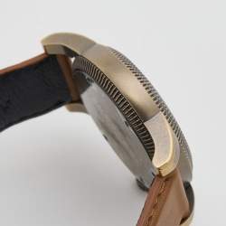 مملوكة مسبقًا Burberry Black Ion Plated Stainless Steel Leather Military BU7831 Men's Wristwatch 40 mm 