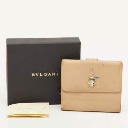 Pre Owned Bvlgari Beige Leather Compact Wallet