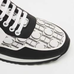 CH Carolina Herrera White/Black Canvas And Leather Low Top Sneakers Size 40
