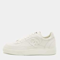 مملوكة مسبقًا Chanel Size 46 White Perforated Leather Lace Up Sneakers