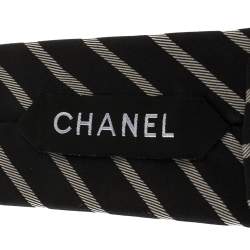 Pre Owned Chanel Black Diagonal Striped Silk Skinny Tie