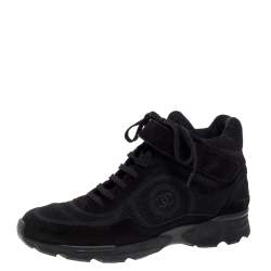 Pre Owned حذاء رياضي شانيل CC مرتفع من أعلى سويدي وقماش أسود مقاس 41