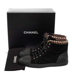 مملوكة مسبقًا حذاء رياضي شانيل تويد وجلد وسويدي أسود مرتفع من أعلى مقاس 45