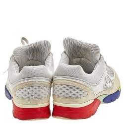 مملوكة مسبقًا حذاء رياضي شانيل منخفض من أعلى سي سي شبك وجلد بيج/ أبيض مقاس 41