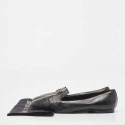 مملوكة مسبقًا Chanel Black Leather CC Slip On Smoking Slippers Size 42