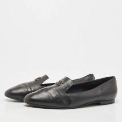 مملوكة مسبقًا Chanel Black Leather CC Slip On Smoking Slippers Size 42