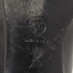 مملوكة مسبقًا Chanel Black Leather CC Slip On Smoking Slippers Size 42