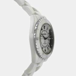 Pre Owned Chanel J12 Paradox H6515 Automatic Black/White Ceramic Men's Wristwatch 39 mm