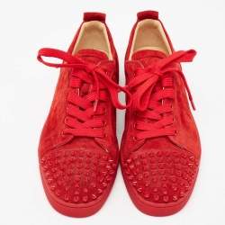 Pre Owned حذاء رياضي كريستيان لوبوتان جونيو ر سبايكس سويدي أحمر عنق منخفض مقاس 40