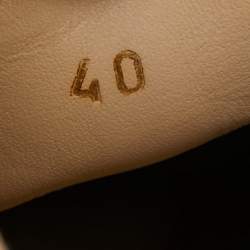 مملوكة مسبقًا Christian Louboutin Black Leather and Mesh Happyrui Low Top Sneakers Size 40