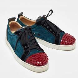 مملوكة مسبقًا Christian Louboutin Multicolor Patent Leather and Velvet Louis Junior Spikes Low Top Sneakers Size 43