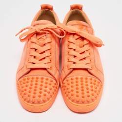 مملوكة مسبقًا Christian Louboutin Neon Orange Suede Louis Junior Spikes Sneakers Size 44