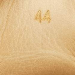 مملوكة مسبقًا حذاء رياضي كريستيان لوبوتان لويز سبايكس سويدي أصفر بعنق مرتفع مقاس 44