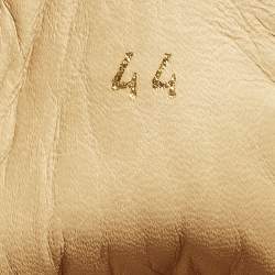 مملوكة مسبقًا حذاء رياضي كريستيان لوبوتان لو مرصع سبايك جلد و شبك ميتاليك مقاس 40