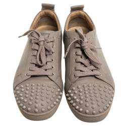 Pre Owned Christian Louboutin Beige Leather Louis Junior Spikes Low Top Sneakers Size 44