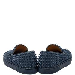 مملوكة مسبقًا حذاء رياضي كريستيان لوبوتان رولر بوات جلد أزرق مرصع سبايك سليب أون مقاس 43