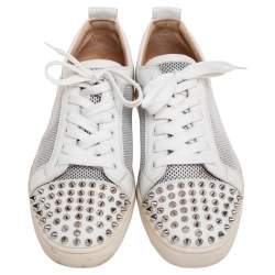 Pre Owned حذاء رياضي كريستيان لوبوتان لوي جونيور سبايك شبك وجلد أبيض مقاس 41