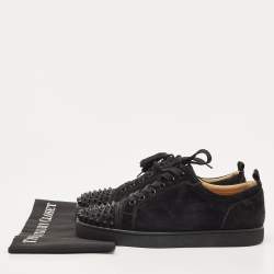 مملوكة مسبقًا Christian Louboutin Black Suede Louis Junior Spike Low Top Sneakers Size 41