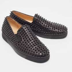 مملوكة مسبقًا Christian Louboutin Black Leather Spike Roller Boat Sneakers Size 42