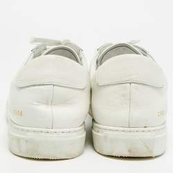 Pre Owned حذاء رياضي كومن بروجيكتز بي بول جلد أبيض برباط بارز مقاس 44