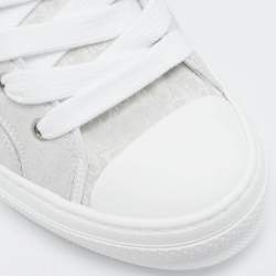 مملوكة مسبقًا Dior White Oblique Canvas B23 Skater Sneakers Size 43