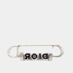 Pre Owned بروش ديور فضي بشعار