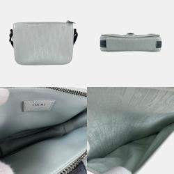 مملوكة مسبقًا Christian Dior Dior Shoulder Bag In Satin And Canvas Light Blue Gray