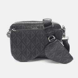 مملوكة مسبقًا Christian Dior Dior Cd Diamond Shoulder Bag Coated Canvas And Leather Black