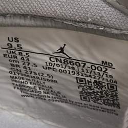 Pre Owned Dior x Jordan Grey/White Leather Jordan 1 Retro High Sneakers Size 43