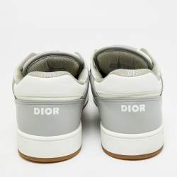 مملوكة مسبقًا Dior Grey/White Oblique Canvas and Leather B27 Low Top Sneakers Size 45