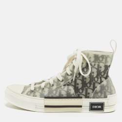 مملوكة مسبقًا حذاء رياضي ديور ب23 قماش شبك مائل باللون الأبيض/الأسود ومطاط برقبة عالية مقاس 40