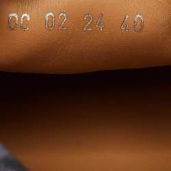 Pre Owned حذاء بوت ديو غرنفيل قماش مائل أزرق بحري ومخمل مقاس 40