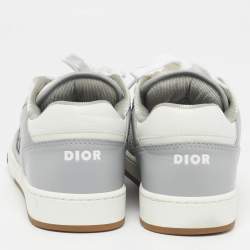 مملوكة مسبقًا حذاء رياضي ديور رمادي/أبيض جاكار مائل وجلد مقاس 38