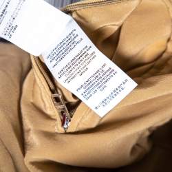 Pre Owned جاكيت دولتشي أند غابانا جلد تمساح أبيض بسحاب أمامي مقاس كبير جدًا - إكس لارج