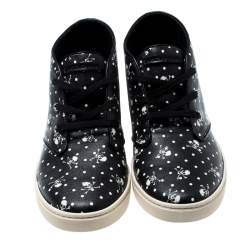 Pre Owned Dolce & Gabbana Black Skull and Cross Bone Print Canvas High Top Sneakers Size 43.5