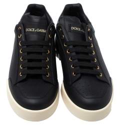 مملوكة مسبقًا Dolce and Gabbana Black Leather Sneakers Size 42.5