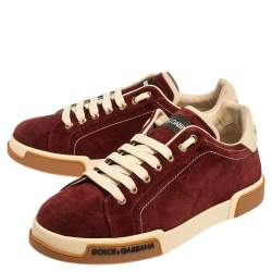 مملوكة مسبقًا Dolce & Gabbana Bordeaux Suede Portofino Low Top Sneakers Size 41