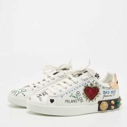 Pre Owned  Dolce & Gabbana Dolce & Gabbana White Leather Pearl And Stud Embellished Lace Up Sneakers Size 43.5