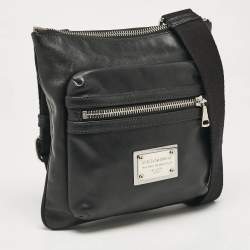 Pre Owned Dolce & Gabbana Black Leather Front Pocket Messenger Bag