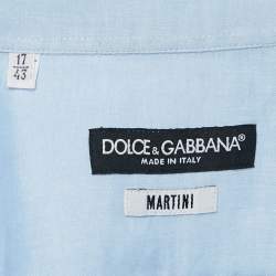 مملوكة مسبقًا قميص دولتشي أند غابانا شعار مطرز كتان أزرق مقاس 2 كبير جداً جداً